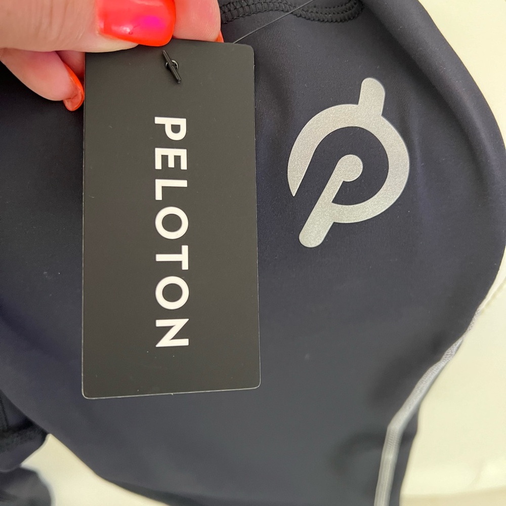 Peloton reflective seam leggings